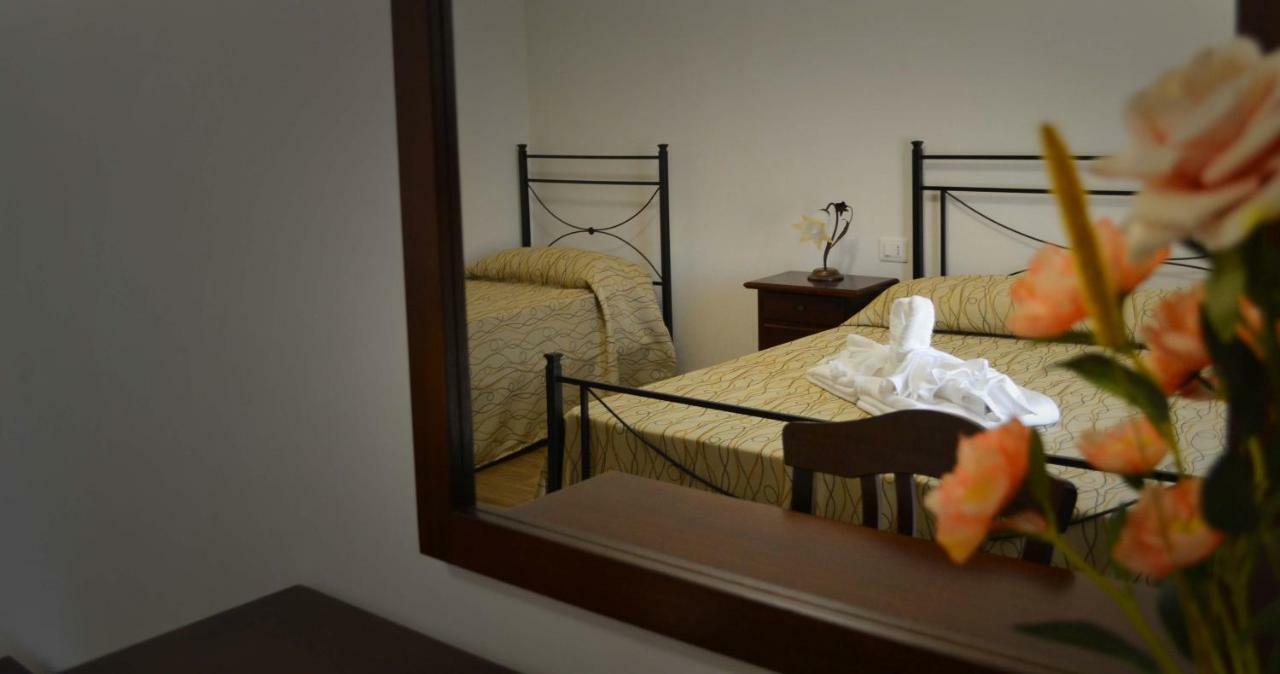 B&B Castiglione Кустоначи Экстерьер фото