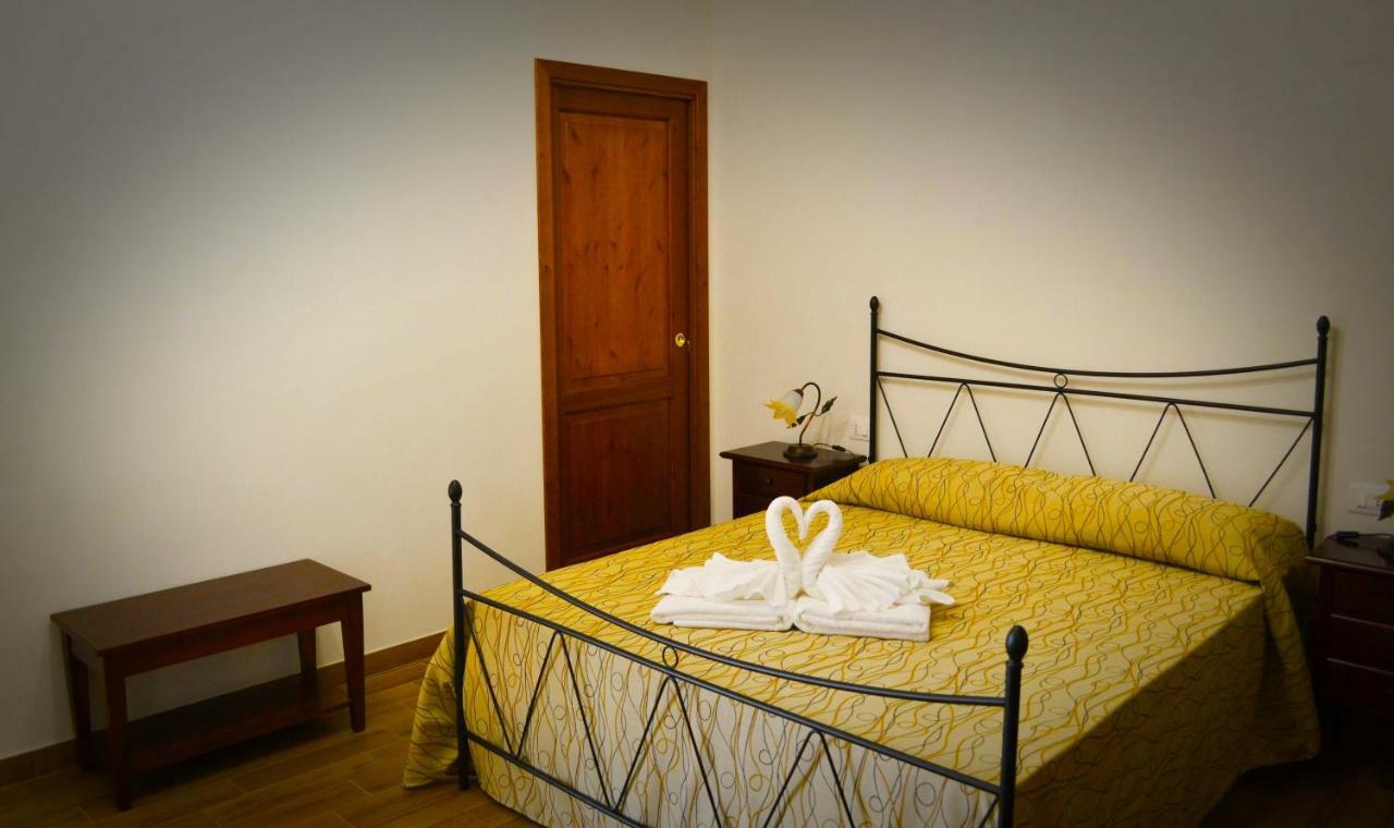 B&B Castiglione Кустоначи Экстерьер фото